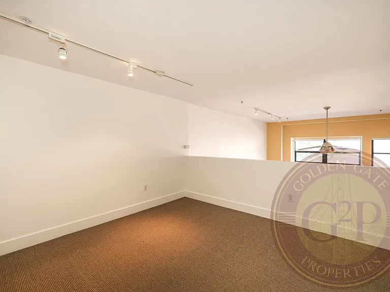 200 Townsend St #1 — Photo 23