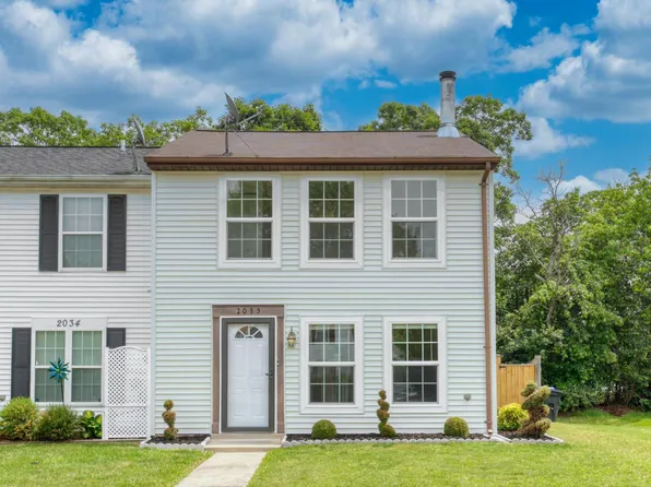 2035 Tanglewood Dr, Waldorf, MD 20601