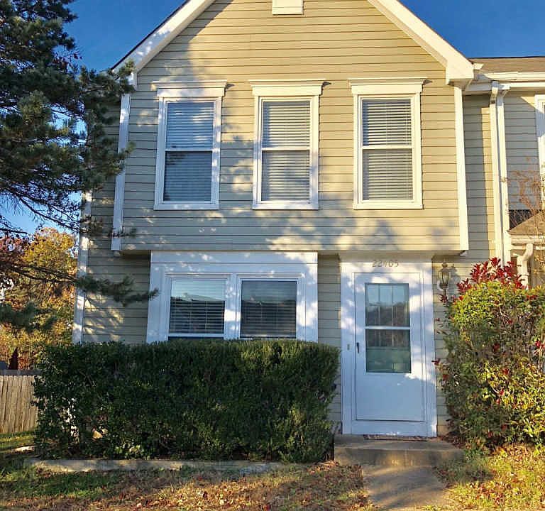 1st image of 22405 Stablehouse Dr