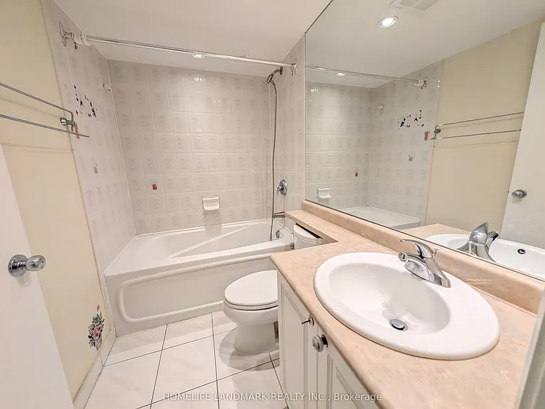 8 Park Rd #1803 — Photo 12