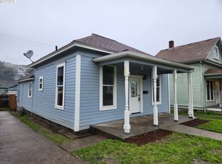 1426 SE Pine St, Roseburg, OR 97470
