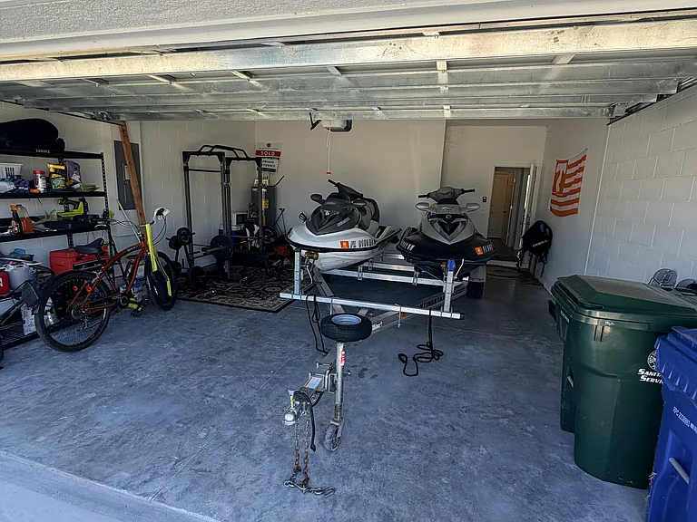 Over-size 2 car garage!!