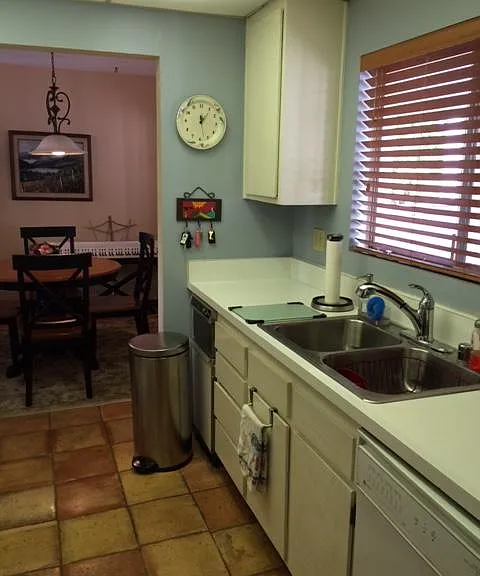 2512 Clairemont Dr #216 — Photo 8