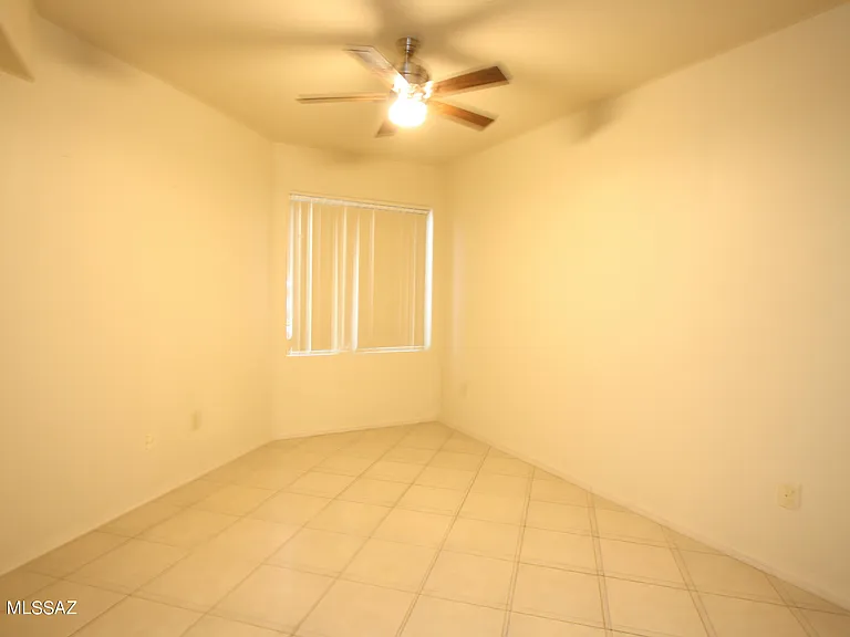 2550 E River Rd #5104 — Photo 10