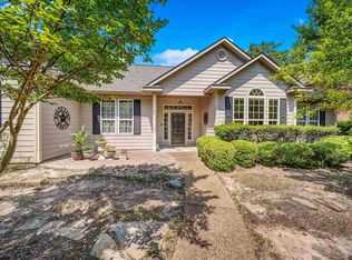 1330 Greenbriar Trl, Holly Lake Ranch, TX 75765