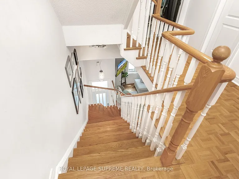 16 Lightbourn Ave — Photo 17