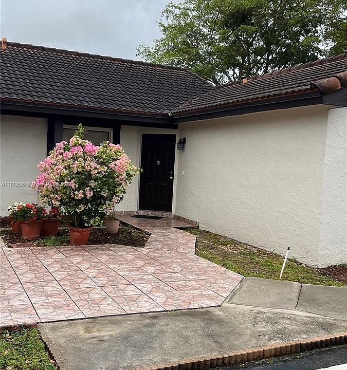 1st image of 15272 SW 46th Ln #H66