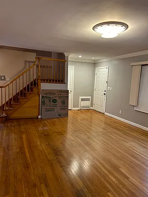 Rented by BELLMARC | media 3