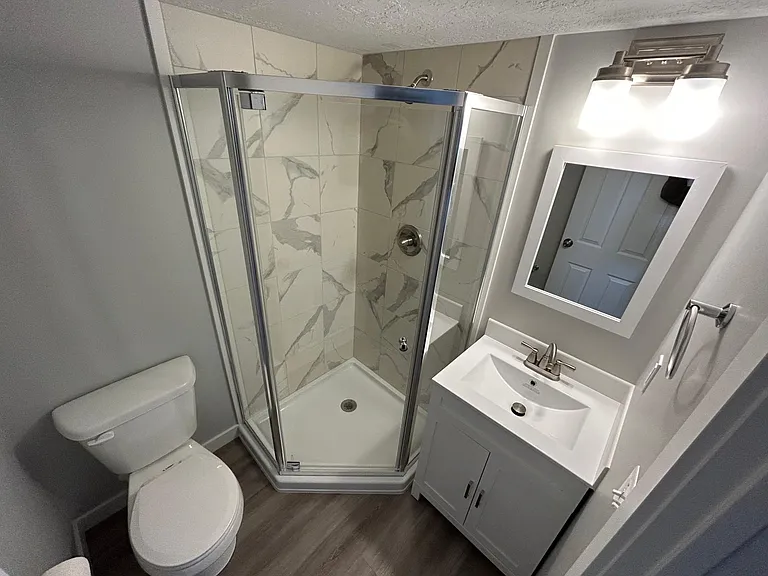 722 N 400 W #4 — Photo 19