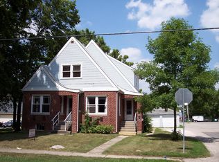 122 Park Ave #1, Grayslake, IL 60030