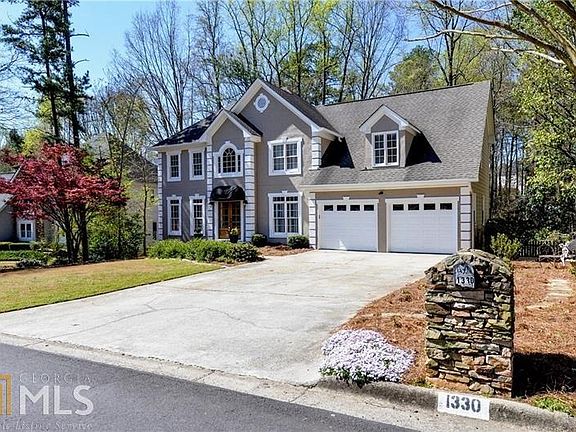 2nd image of 1330 Midland Way