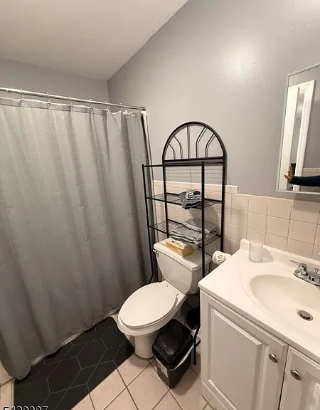 168 Grove St #B — Photo 8
