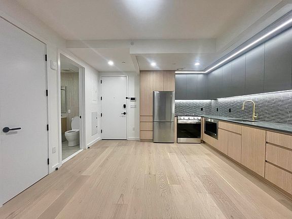 2nd image of 86 Schermerhorn St Unit 9A