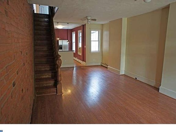 4th image of 903 N Clayton St