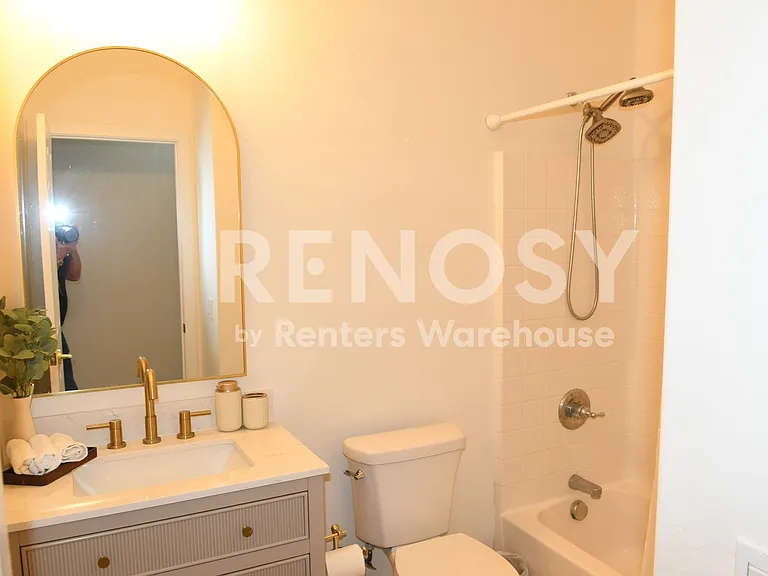10413 W Roanoke Ave — Photo 13