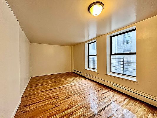 1st image of 676 Willoughby Ave #4B