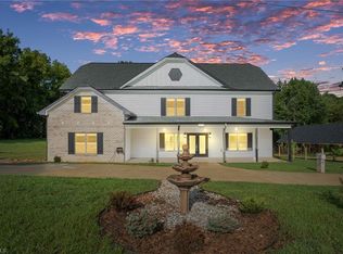 5270 N Church St, Greensboro, NC 27455