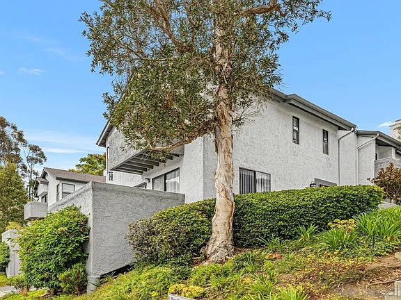 2nd image of 8746 Villa La Jolla Dr Unit 51