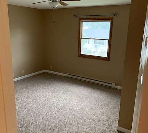 2nd image of 613 Cedar St APT C