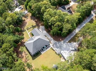 4 Needlerush Ct, Beaufort, SC 29907