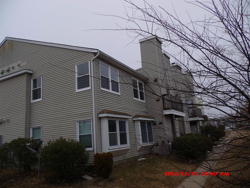 1st image of 700 N Franklin Blvd Unit 1008