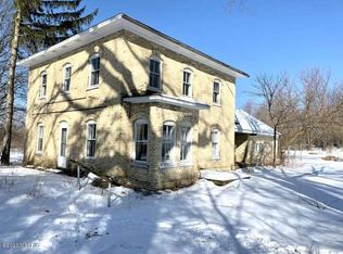 1924 N Wilson Rd, Mears, MI 49436