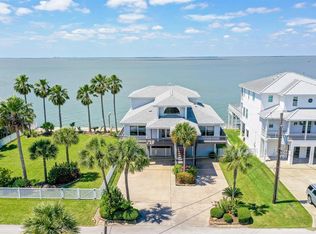 21918 Guadalupe Dr, Galveston, TX 77554