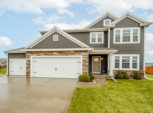 7194 Waltham Dr, Kalamazoo, MI 49009