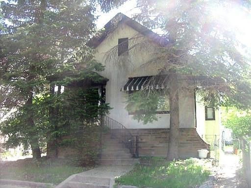 2nd image of 729 N Waller Ave