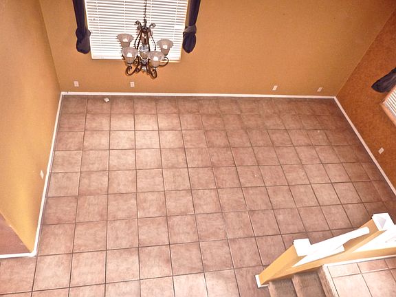 Living Rm / Dining Rm 