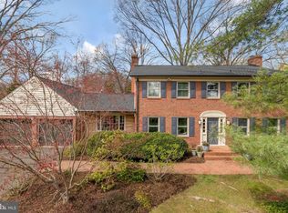 3729 Prince William Dr, Fairfax, VA 22031
