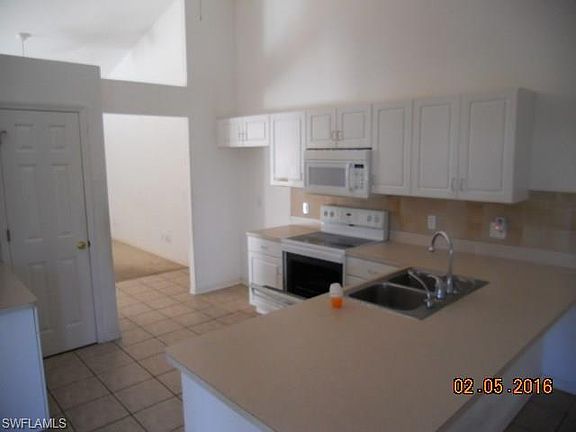 4th image of 700 Jack Ave S