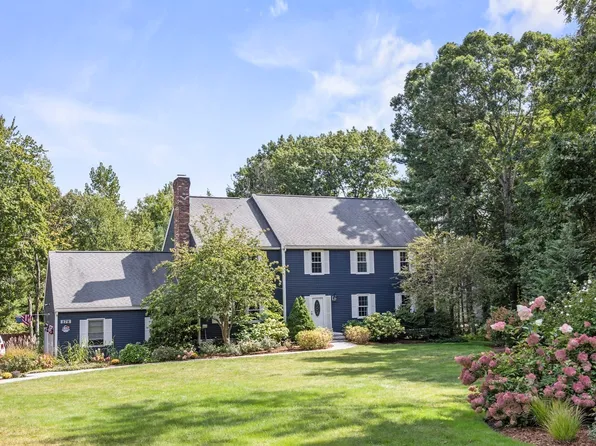178 Littlefield Ln, Marlborough, MA 01752