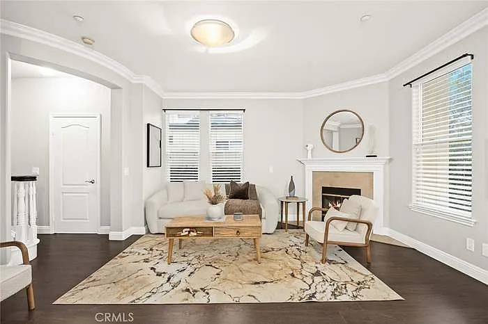 Building Photo - 39 Fano St #A