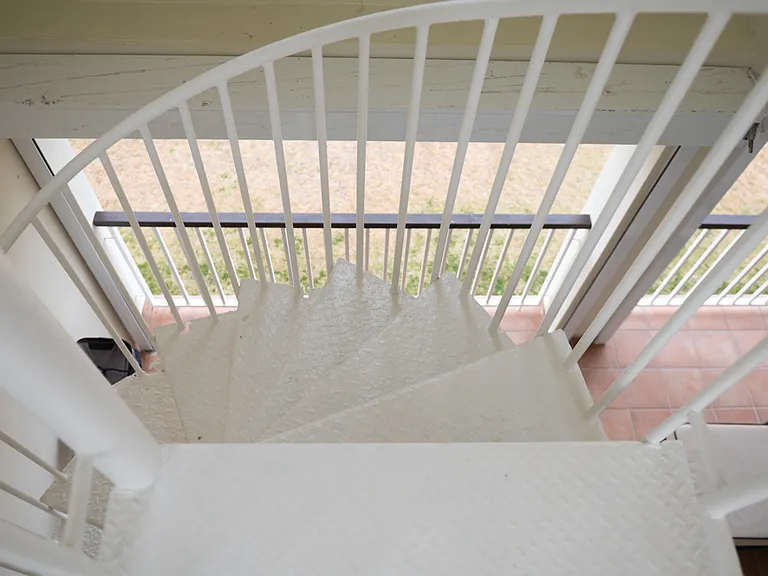180 Palmas Dr — Photo 40