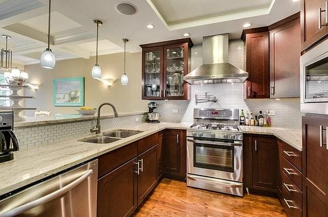 1st image of 6337 N Magnolia Ave #3