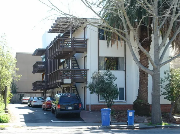 1922 Virginia St #8, Berkeley, CA 94709