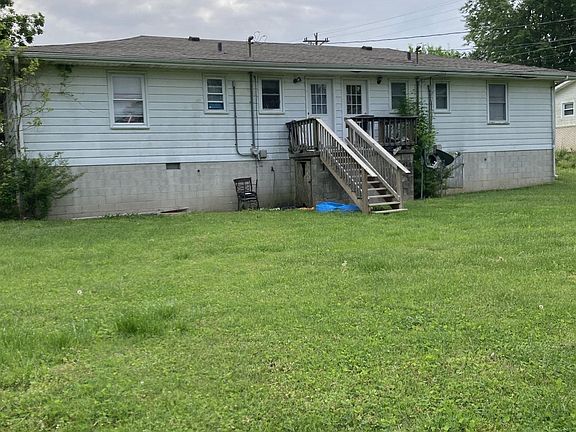 2nd image of 107 End St