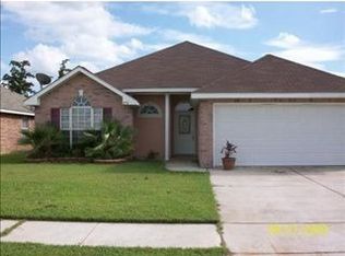 2732 Bark Ave, Marrero, LA 70072