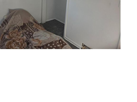 5th image of 12685 Washburn St