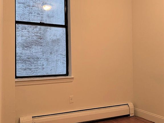 4th image of 235 E 13th St APT 2F