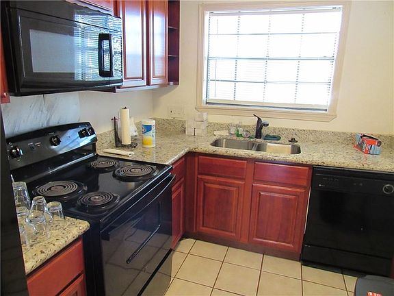 4th image of 5298 Tullis Dr