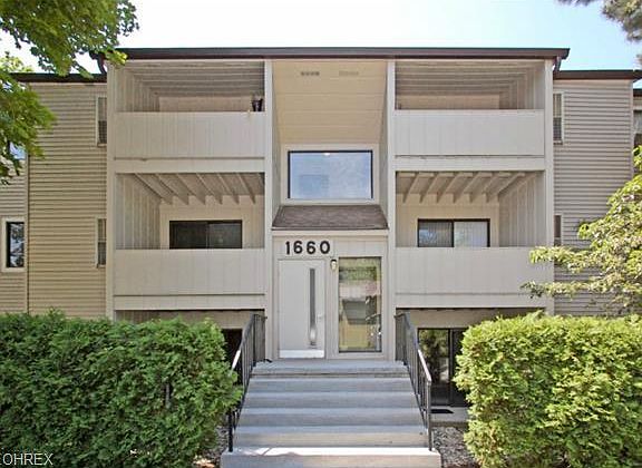 2nd image of 1660 Windmill Ln #142