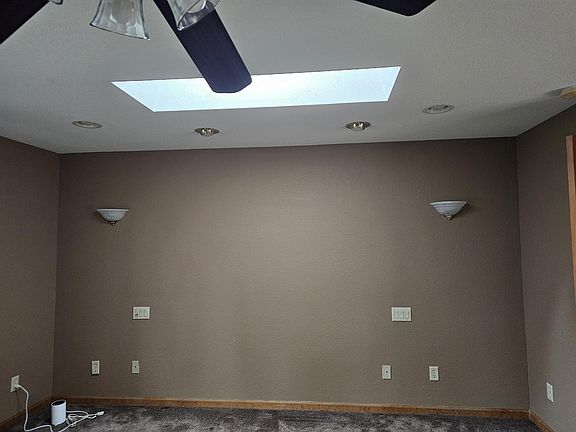 2nd image of 6382 Log Cabin Ln #1