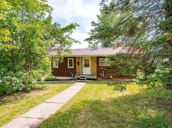 4930 Oneida St, Duluth, MN 55804