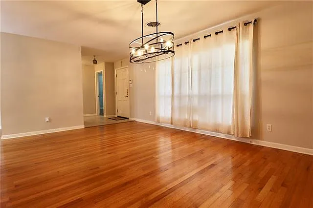 3404 Ferran Dr — Photo 10