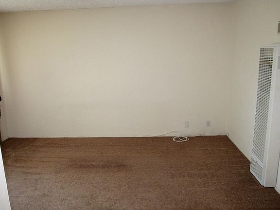5th image of 225 N Grandview Ave