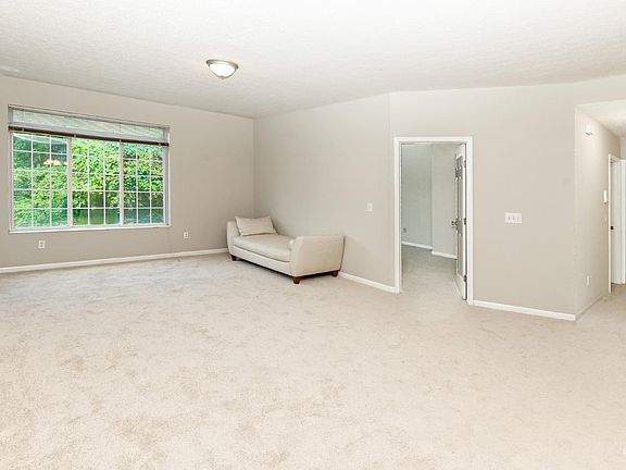 4th image of 4240 Endeavor Dr Unit 103