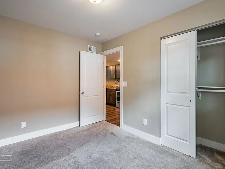 1308 - 1326 Dennison Ave — Photo 14