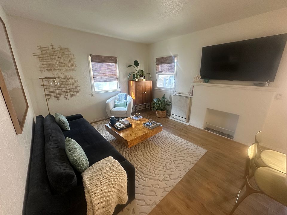 1st image of 3508 Crest Dr APT A